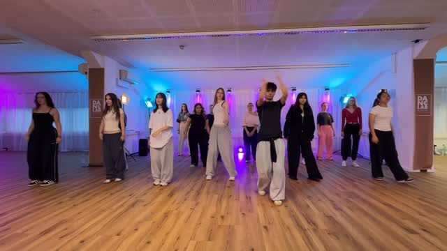 Instagram post from dance_lab_by_inna. This post is in position 11.