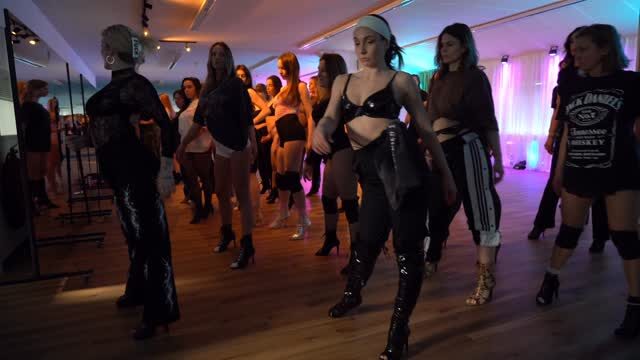 Instagram post from dance_lab_by_inna. This post is in position 1.