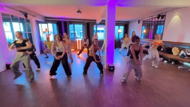 Instagram post from dance_lab_by_inna. This post is in position 11.