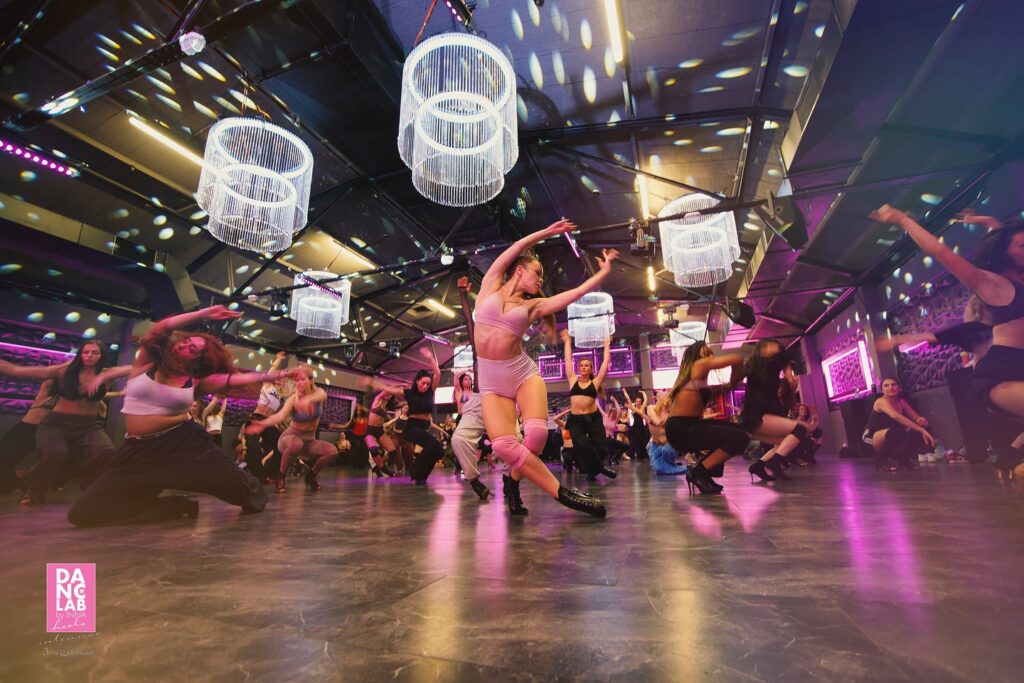 Instagram post from dance_lab_by_inna. This post is in position 2.