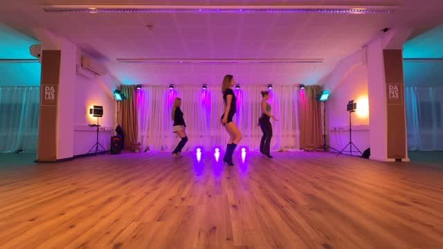 Instagram post from dance_lab_by_inna. This post is in position 2.