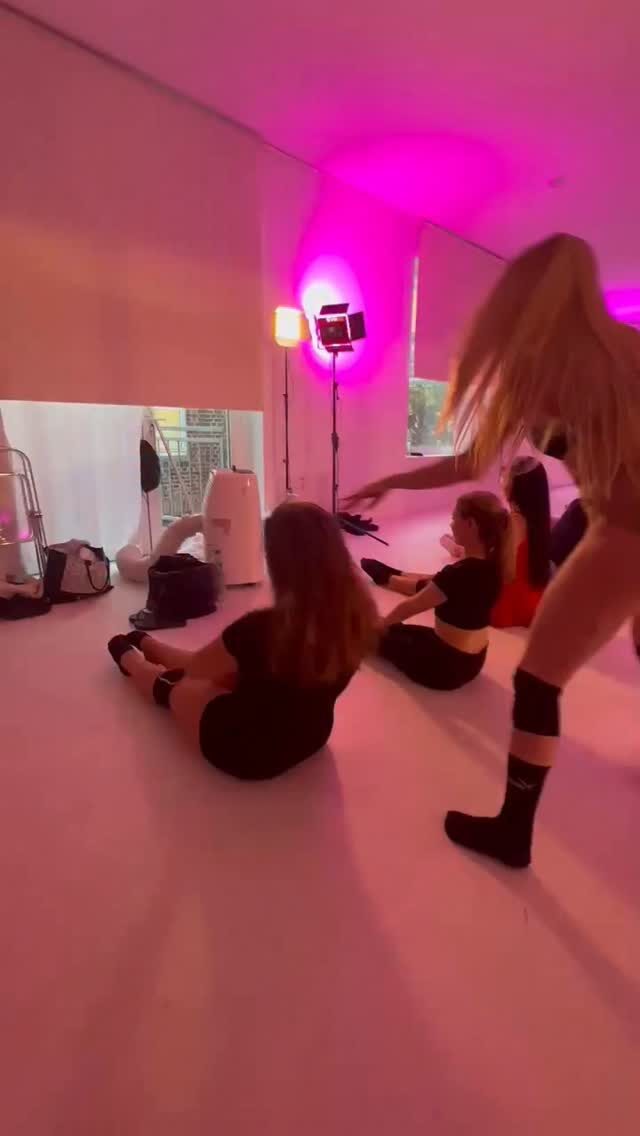 Instagram post from dance_lab_by_inna. This post is in position 11.