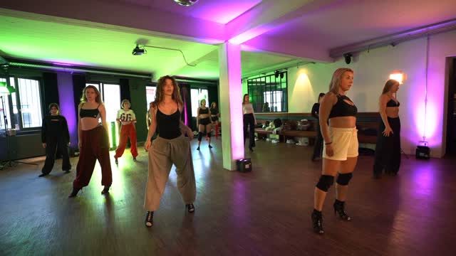 Instagram post from dance_lab_by_inna. This post is in position 10.
