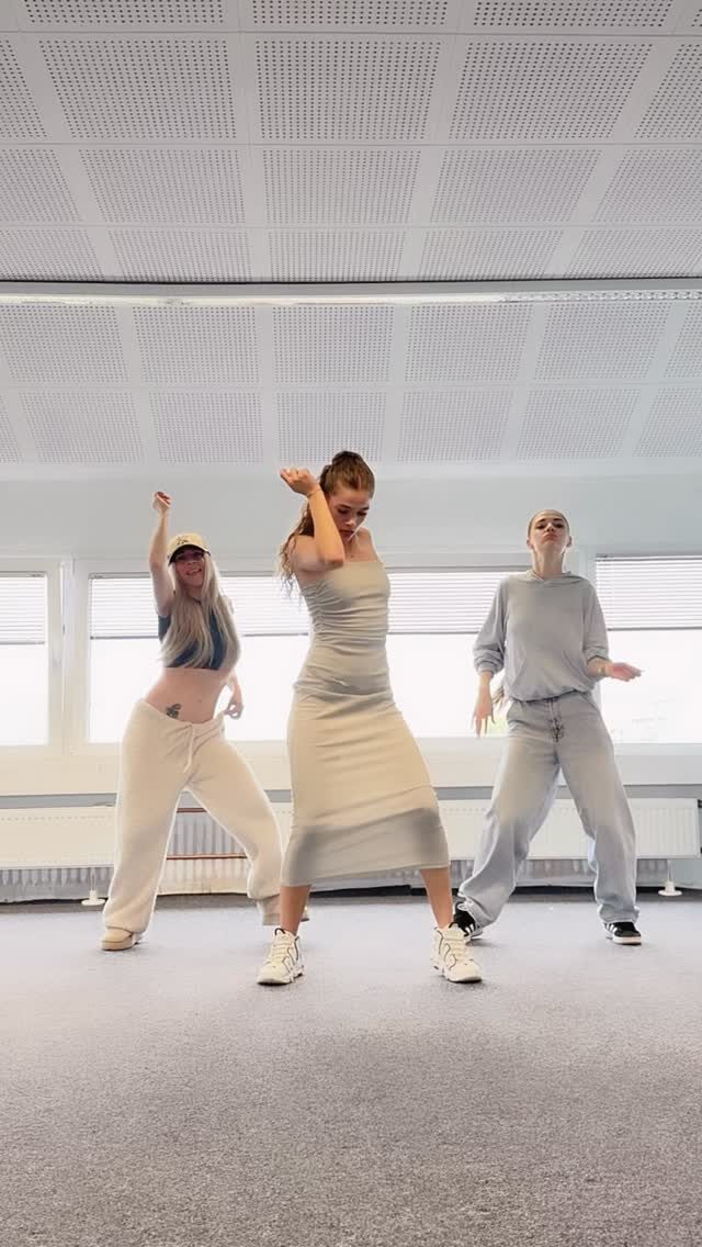 Instagram post from dance_lab_by_inna. This post is in position 3.
